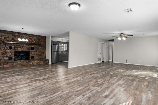 177 Blue Bird Hill Lane, Booneville, AR 72927