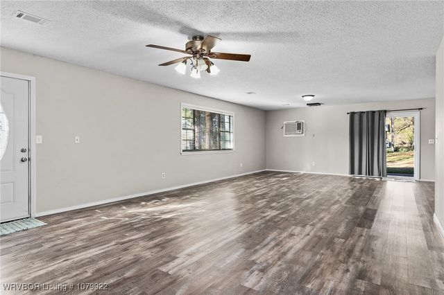 177 Blue Bird Hill Lane, Booneville, AR 72927