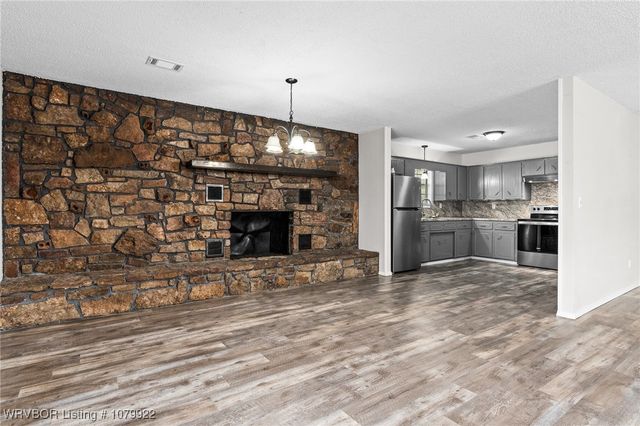 177 Blue Bird Hill Lane, Booneville, AR 72927