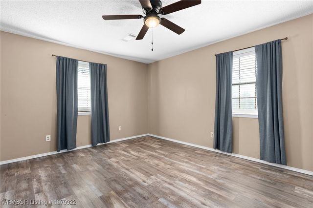 177 Blue Bird Hill Lane, Booneville, AR 72927