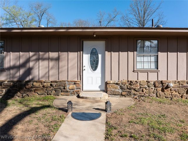 177 Blue Bird Hill Lane, Booneville, AR 72927