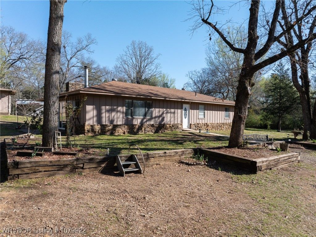 177 Blue Bird Hill Lane, Booneville, AR 72927