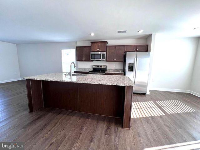 7603 CROSSROADS LN, Milford, DE 19963