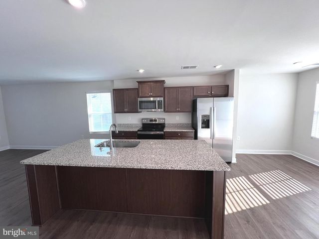 7603 CROSSROADS LN, Milford, DE 19963