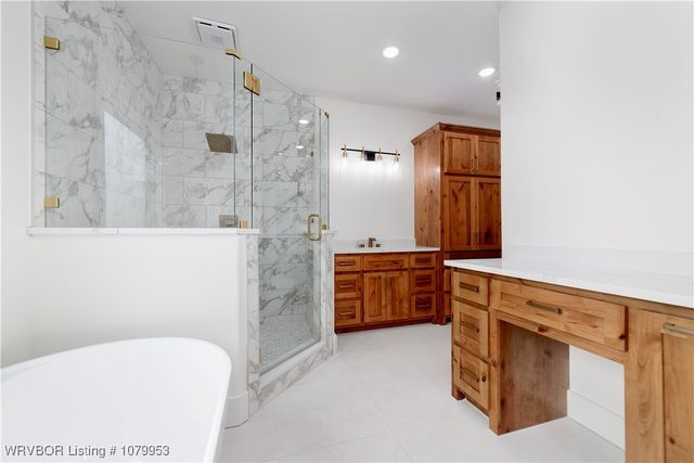 108962 Hummingbird Lane, Roland, OK 74954