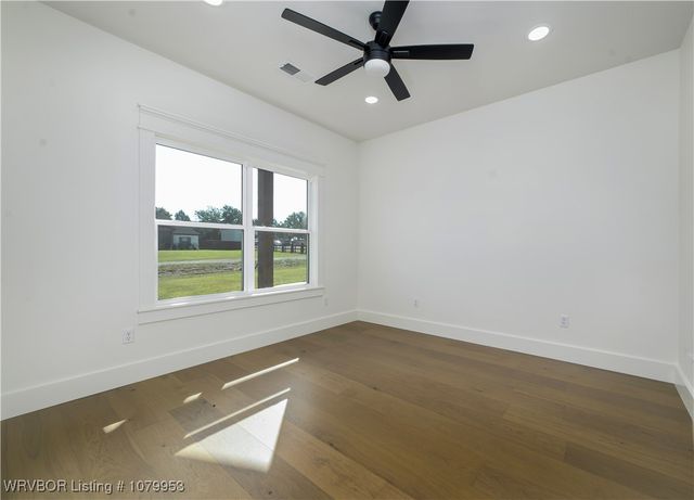 108962 Hummingbird Lane, Roland, OK 74954