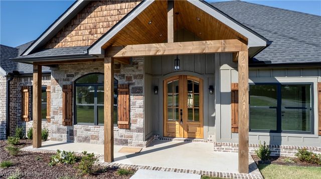 108962 Hummingbird Lane, Roland, OK 74954