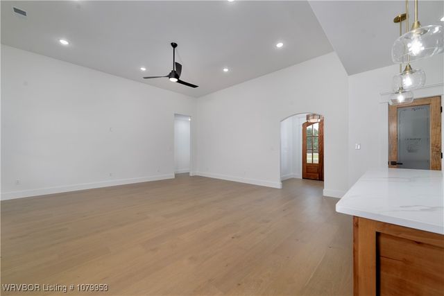 108962 Hummingbird Lane, Roland, OK 74954