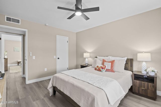 10202 W EDGEWOOD Drive, Sun City, AZ 85351