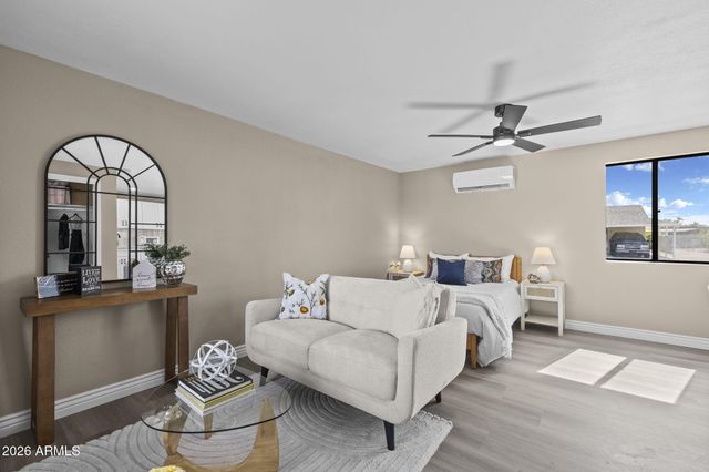10202 W EDGEWOOD Drive, Sun City, AZ 85351