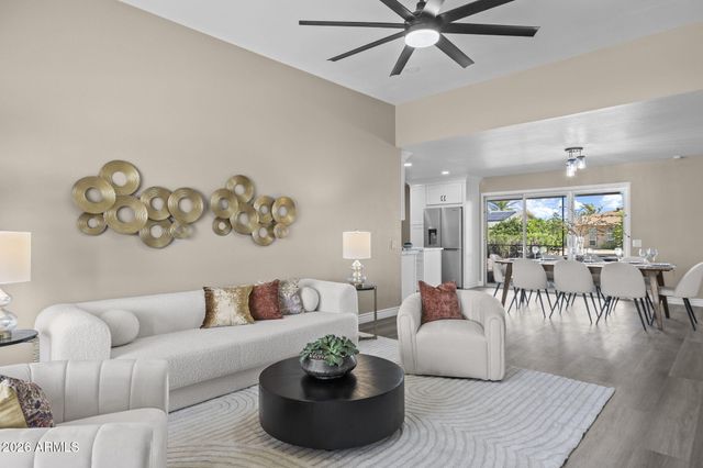10202 W EDGEWOOD Drive, Sun City, AZ 85351