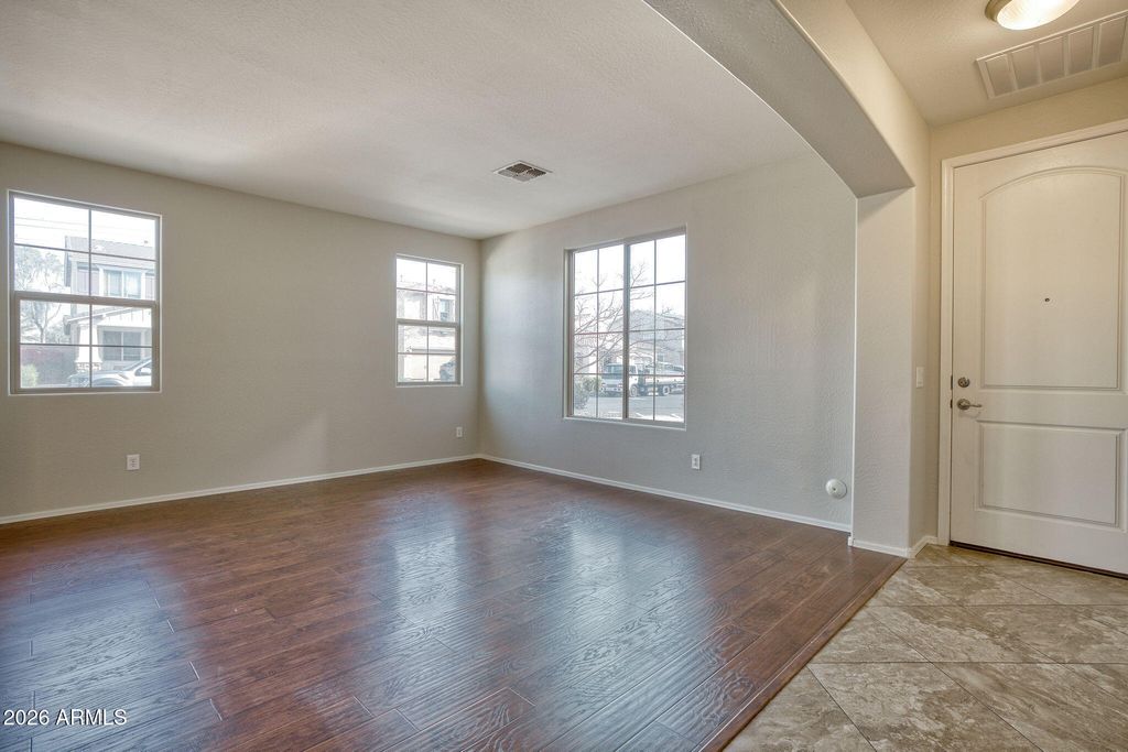 13718 N 150TH Drive, Surprise, AZ 85379 — photo 3