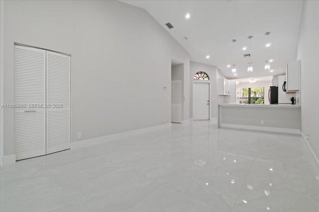 22665 Meridiana Dr, Boca Raton, FL 33433