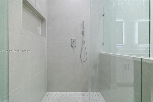 22665 Meridiana Dr, Boca Raton, FL 33433