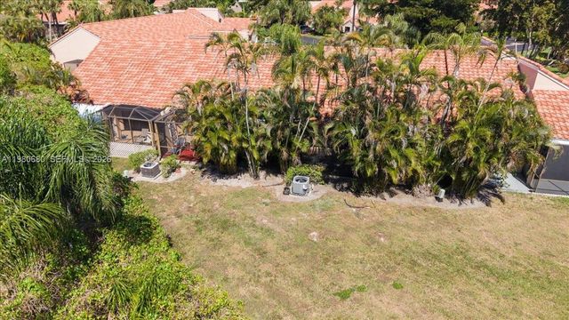 22665 Meridiana Dr, Boca Raton, FL 33433