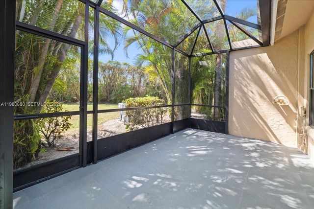 22665 Meridiana Dr, Boca Raton, FL 33433