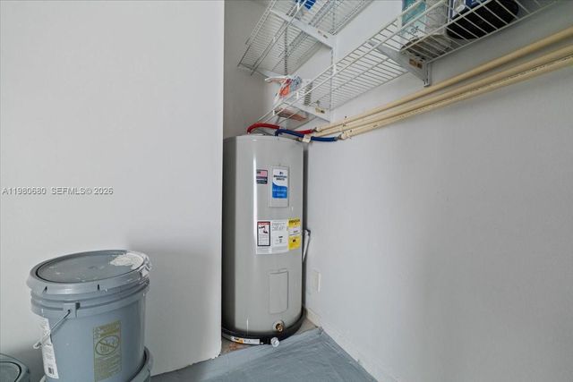 22665 Meridiana Dr, Boca Raton, FL 33433