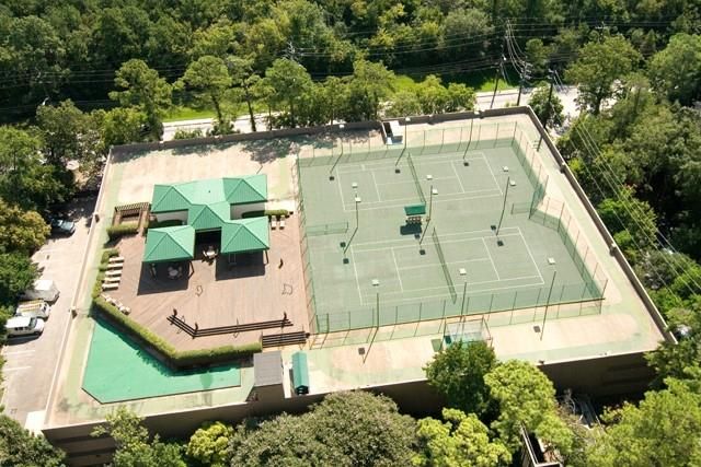 121 N Post Oak Lane 706, Houston, TX 77024