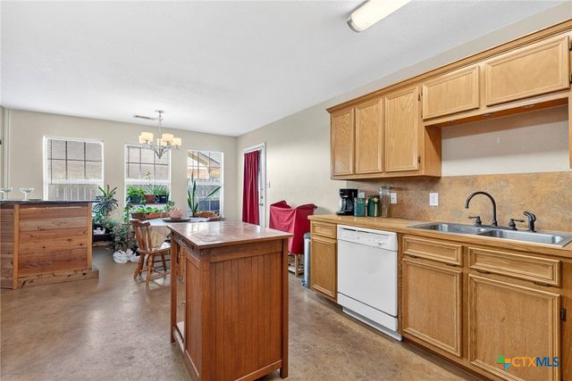 2416 Merle Drive, Copperas Cove, TX 76522