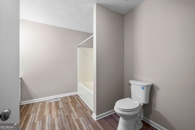 1229 N Hampton Drive, Hampton, GA 30228