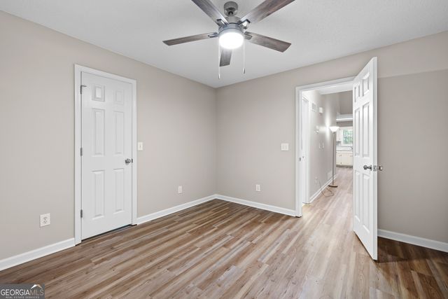 1229 N Hampton Drive, Hampton, GA 30228