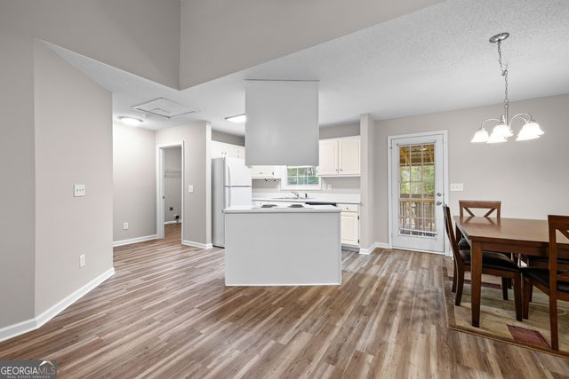 1229 N Hampton Drive, Hampton, GA 30228