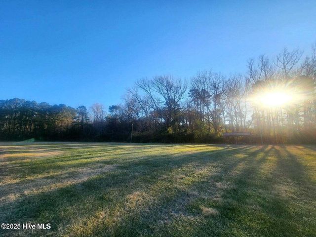 2101 Highway 58, Trenton, NC 28585