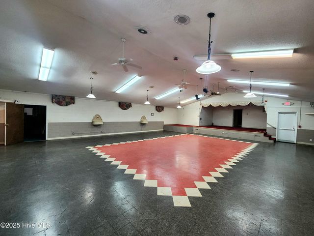 2101 Highway 58, Trenton, NC 28585