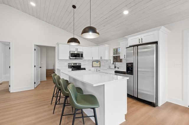 3521 Gold Point Circle S, Hixson, TN 37343