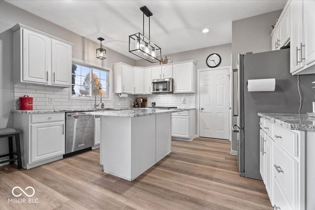 12720 Mojave Drive, Fishers, IN 46037