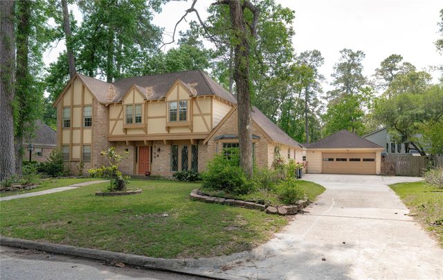 3310 Little Bear Drive, Houston, TX 77339