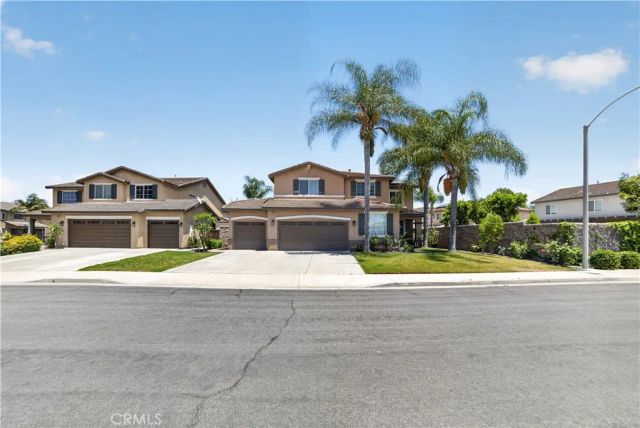 7050 Larkspur, Eastvale, CA 92880