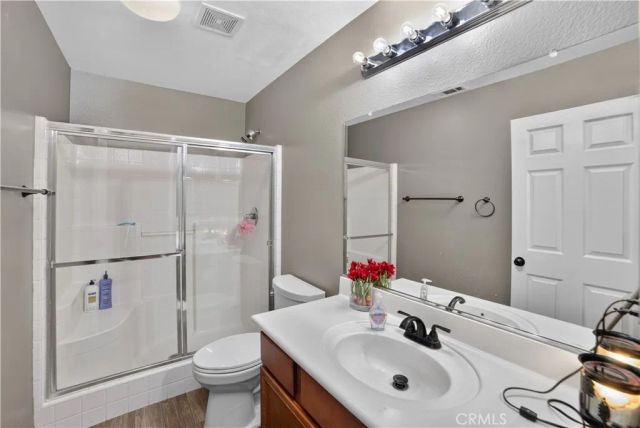 7050 Larkspur, Eastvale, CA 92880