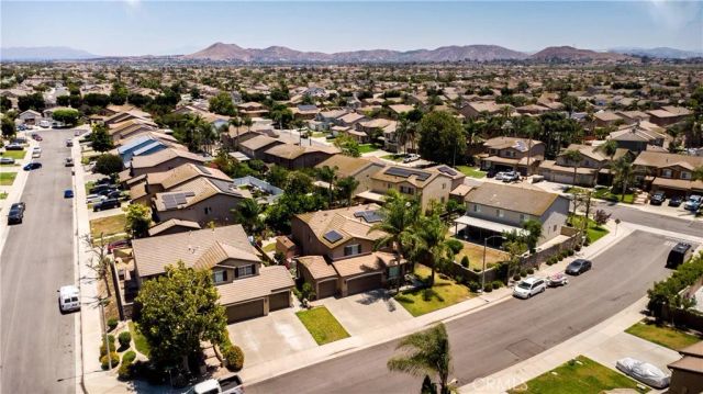 7050 Larkspur, Eastvale, CA 92880