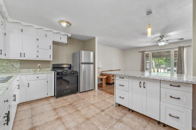 2357 S Walnut St, Wichita, KS 67213
