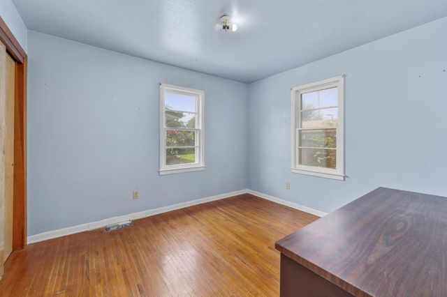 2357 S Walnut St, Wichita, KS 67213