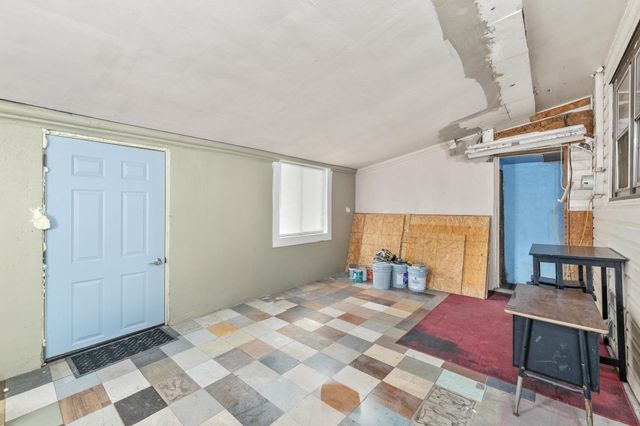 2357 S Walnut St, Wichita, KS 67213