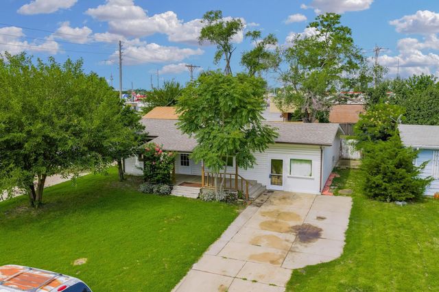 2357 S Walnut St, Wichita, KS 67213