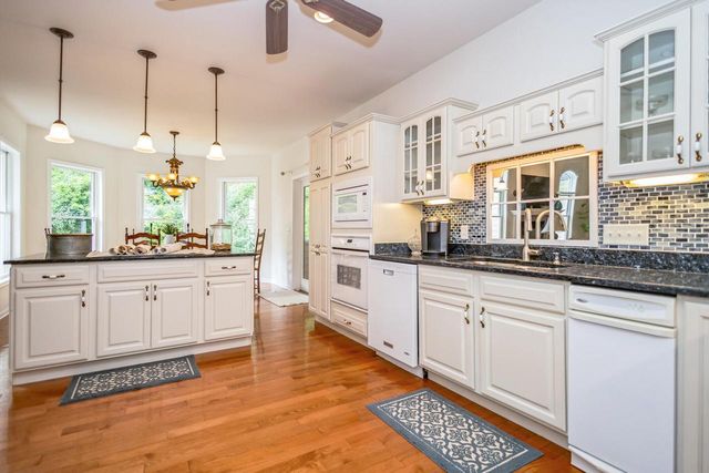 6583 Bridlewood COURT, Lake Geneva, WI 53147