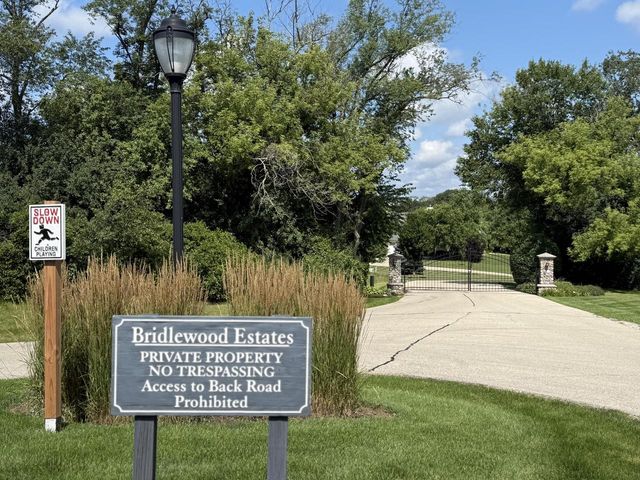 6583 Bridlewood COURT, Lake Geneva, WI 53147