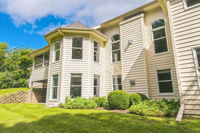 6583 Bridlewood COURT, Lake Geneva, WI 53147