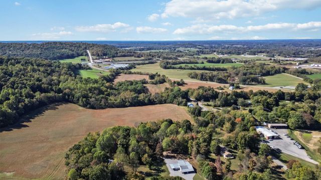 732 Highway 558, Albany, KY 42602