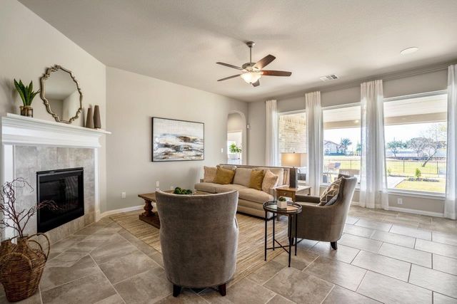 157 Peel Point Drive, Montgomery, TX 77356