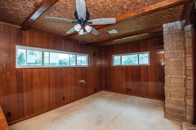 1424 Audubon Road, Vincennes, IN 47591