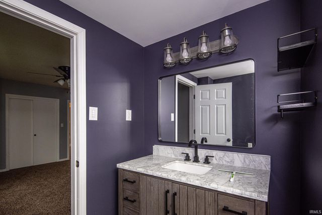 1424 Audubon Road, Vincennes, IN 47591