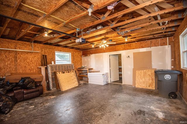 1424 Audubon Road, Vincennes, IN 47591