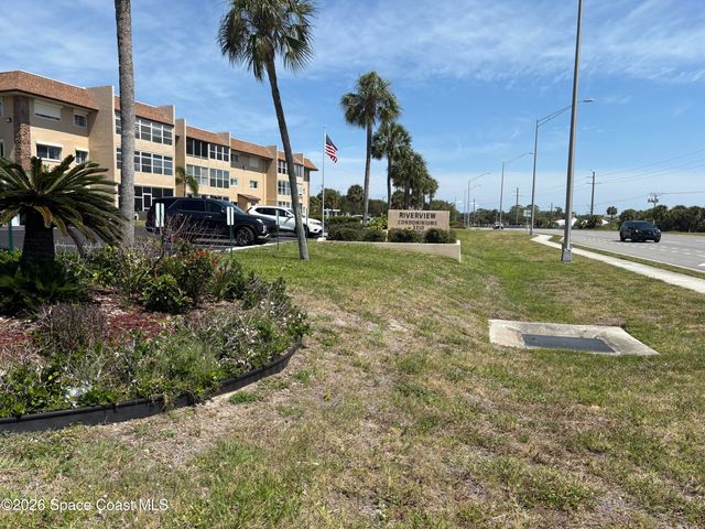 3210 N Harbor City Boulevard 108, Melbourne, FL 32935