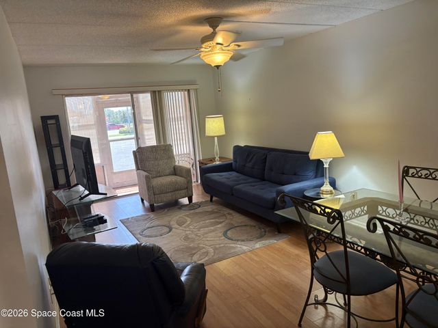 3210 N Harbor City Boulevard 108, Melbourne, FL 32935