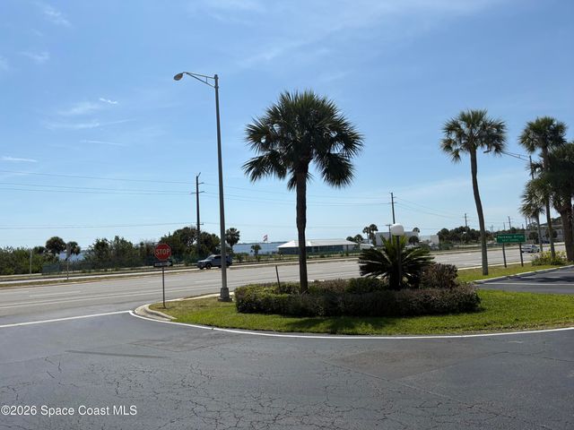3210 N Harbor City Boulevard 108, Melbourne, FL 32935