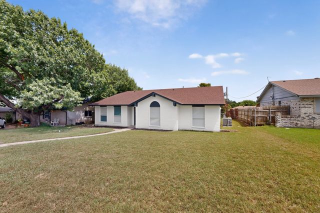 1516 Duet Drive, Dallas, TX 75241